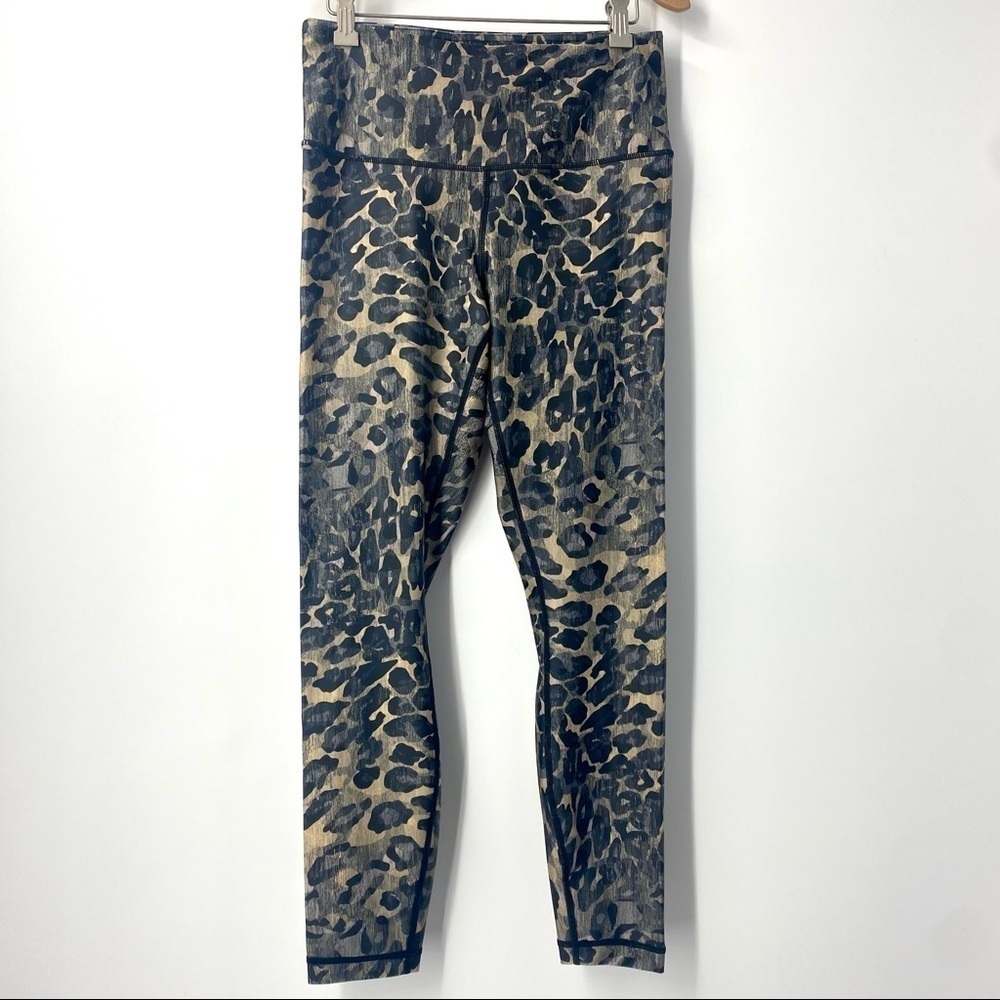 Playground leopard print high rise leggings M